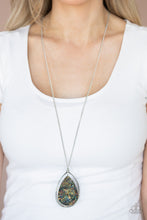 Load image into Gallery viewer, Retrograde Radiance - Multi