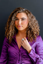 Load image into Gallery viewer, Six-Figure Flex - White