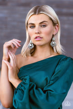 Load image into Gallery viewer, Royal Remix - Silver